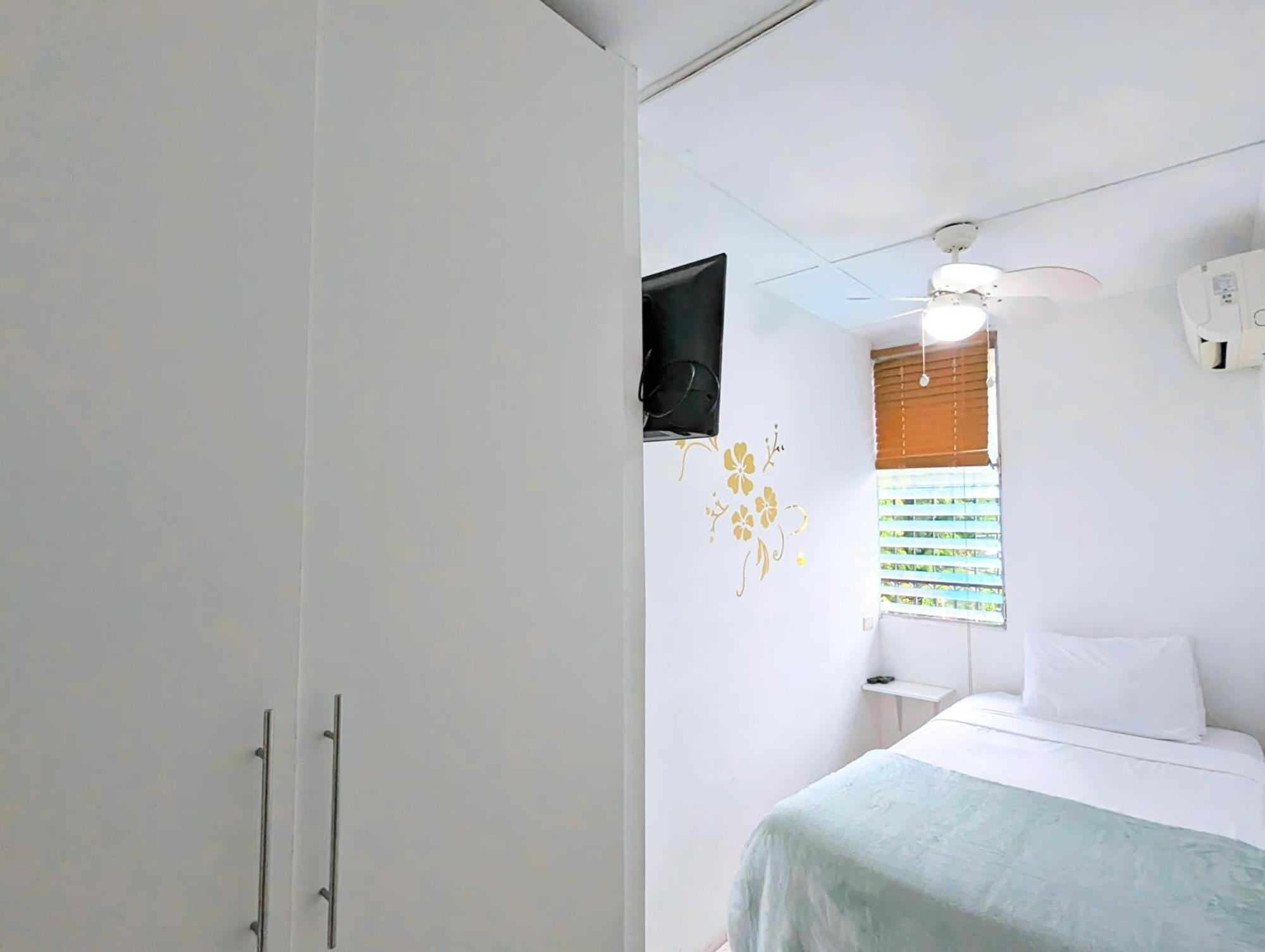 Hostal Yoha Panama  Extérieur photo
